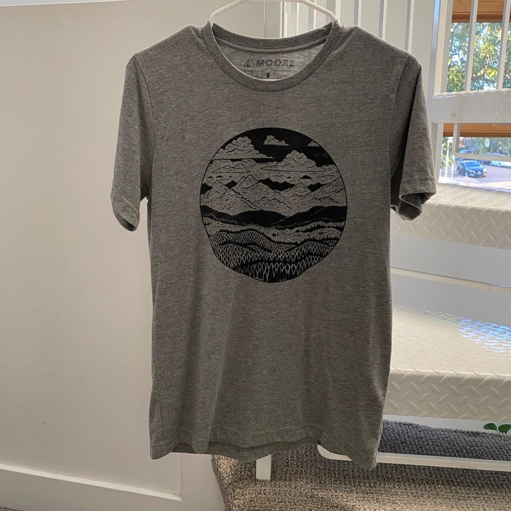 Mountain Graphic Tee